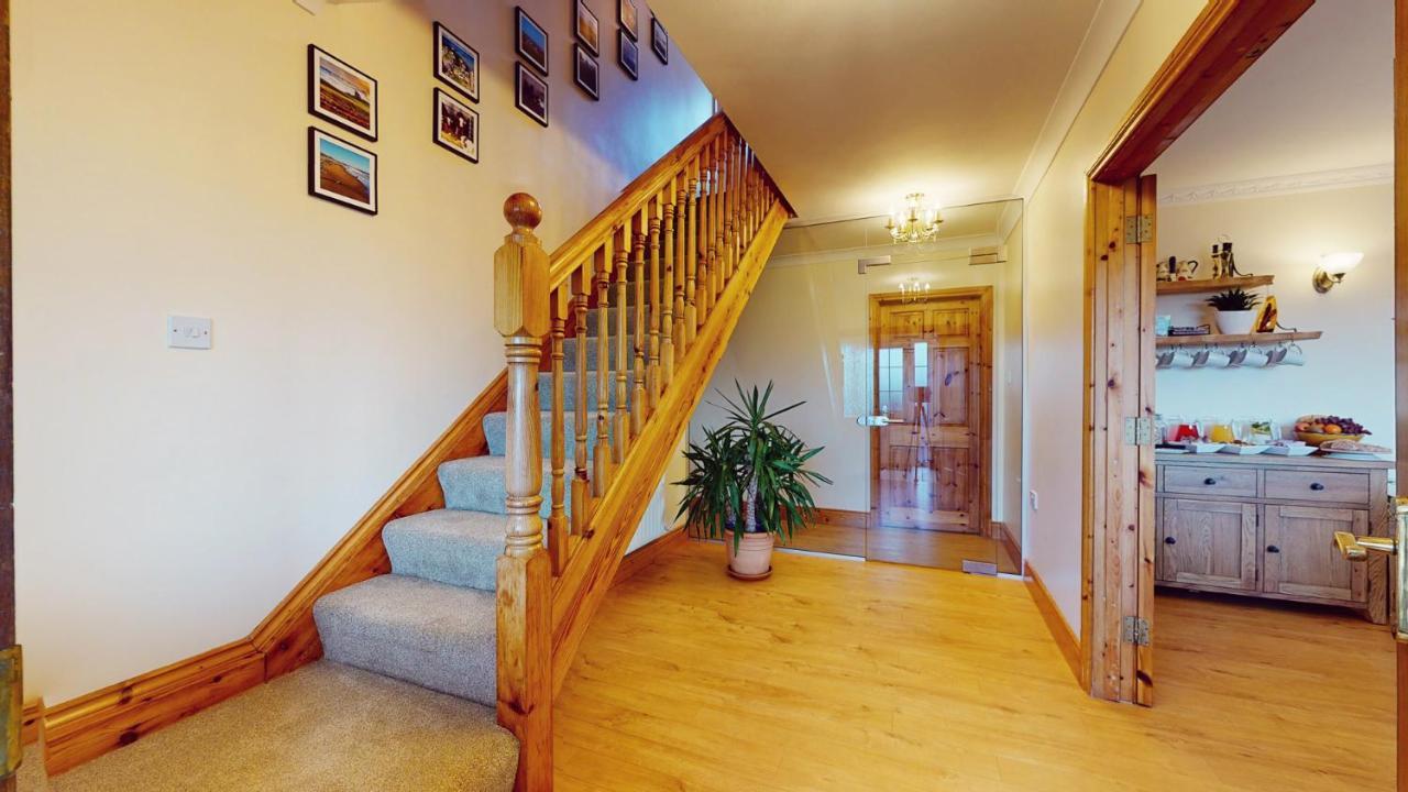 Ross Beach Family Farmhouse B&B Killala エクステリア 写真